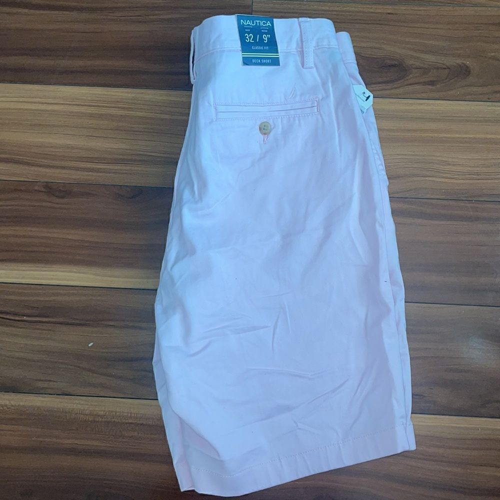 Nautical 9 inch NWT chino shorts - Picture 5 of 5
